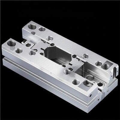 قولبة حقن البلاستيك، تشكيل المعادن، نوع الخيط D، مصممة لمكونات صناعات الطيران والسيارات والآلات الثقيلة