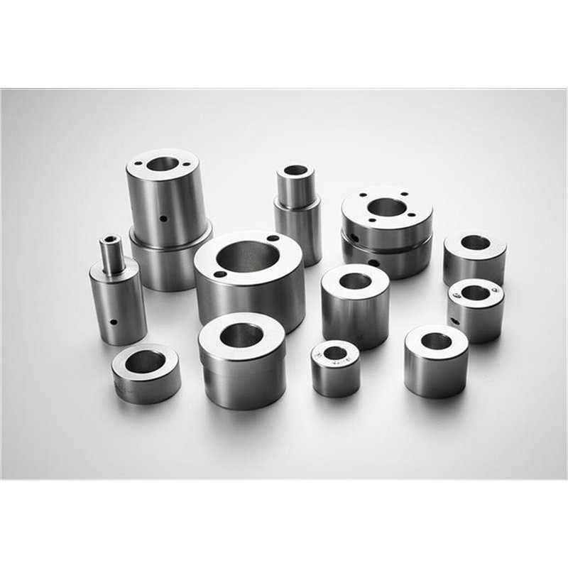 الخدمات الخاصة بتصنيع المعادن من 15 إلى 500 مم بما في ذلك عمليات التسخين للتطبيقات الصناعية الدقيقة